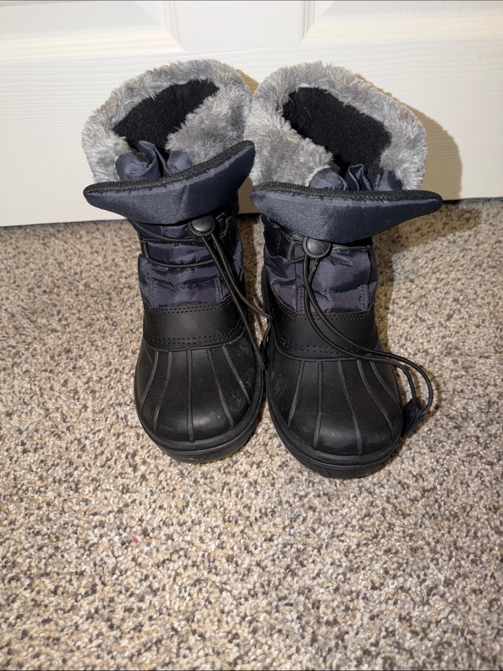 wonder nation Black Gray Kids Snow Boots